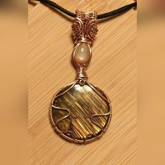 Iridescent Gemstone Pendant Necklace Artisan Copper Wire Wrap Design - Picture 15 of 16
